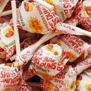 Dum-Dums Strawberry Shortcake