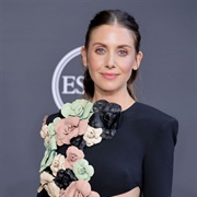 Alison Brie (Bisexual, She/Her)