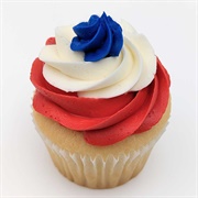 Deerfields Bakery Red White and Blue Medium Cupcake