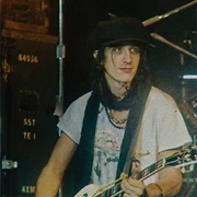 Izzy Stradlin