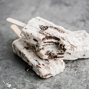 Cookies and Cream Popsicle