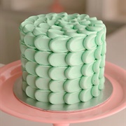 Pulled Dot Cake