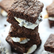Cookies N Cream Brownie S'mores