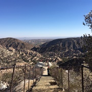 Pearblossom, California