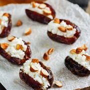 Dátiles Rellenos De Almendras