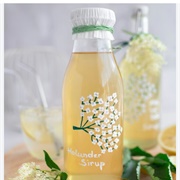 Holunderblütensirup