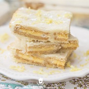 Tangy Lemon Oreo Fudge Bars