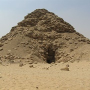 Pyramid of Userkaf