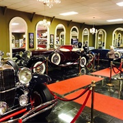 Volo Auto Museum