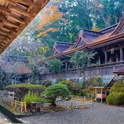 Yoshino Mikumari Shrine, Nara