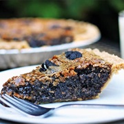 Oreo White Chocolate Chip Cookie Pie