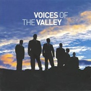Fron Male Voice Choir: Voices of the Valley