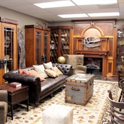 Denver's Dinosaur Hotel