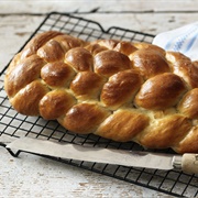 Paul Hollywood's Eight Strand Plaited Loaf