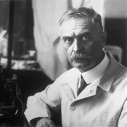 Dr. Karl Landsteiner Classifying of Blood Type,