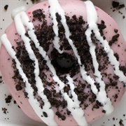 Duck Donuts Strawberry Oreo & Marshmallow Drizzle Donut