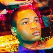 Damon Richards Evangelista (Pose)