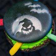 Oogie Boogie Macaron