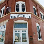 Wolf Hotel