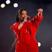 Seen Rihanna Live