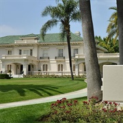 Wrigley Mansion