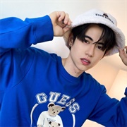 Sood Yacht Patsit Permpoonsavat