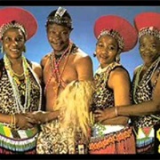 Ngicabange Ngaqeda - Mahlathini and the Mahotella Queens