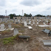 Holt Cemetery