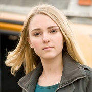 Sara (Race to Witch Mountain)