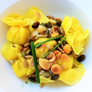 Pasta With Nuts and Pumpkin Seeds