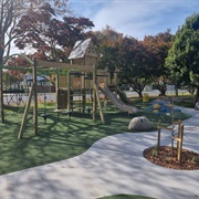 Lake Te Koo Utu Playground