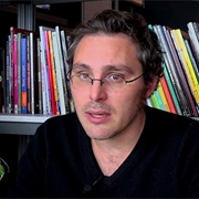 Alfred (Lionel Papagelli)