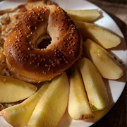 Sesame Bagel With Apple