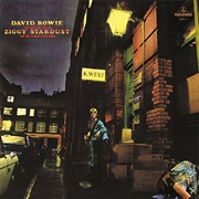 David Bowie - The Rise and Fall of Ziggy Stardust & the Spiders From Mars