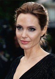 Angelina Jolie (1975)