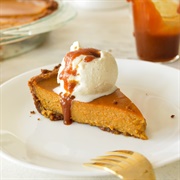 Pumpkin Pie With Vanilla Ice Cream