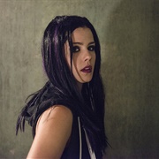 The Secret Origin of Felicity Smoak