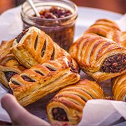 8 Vegan Sausage Rolls