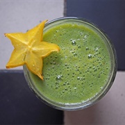 Avocado Spinach and Starfruit Smoothie