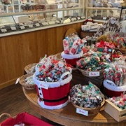 Ye Olde Pepper Candy Companie