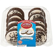 Lofthouse Cookies & Crème Frosted Cookies