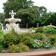 Edward-Dean Museum and Gardens