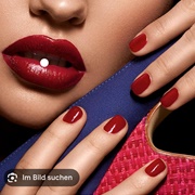 Match Nails to Lipstick/ Outfit