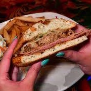 Iggy's Piggy Sandwich