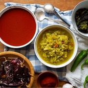 New Mexico: Green and Red Chile Sauce