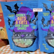Trader Joe&#39;s Spooky Bats &amp; Cats Sour Gummy Candies