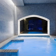 Spa Carré Saint-Louis, Montréal