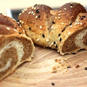 12 Rye Bread Rolls
