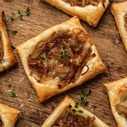 Caramelized Onions Pastry