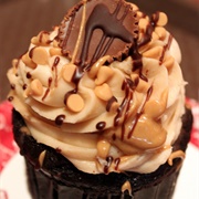 Peanut Butter Cup Cupcake
